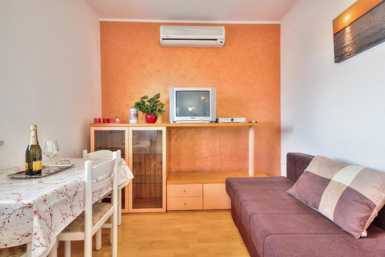 Apartments El Faro سافودغيا الغرفة الصورة